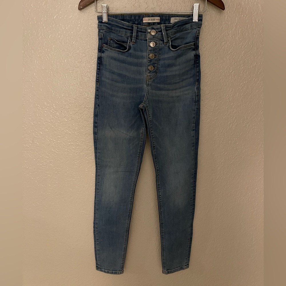 GUESS Jeans